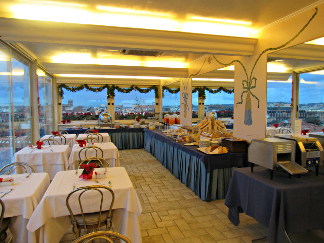 salão-café-da-manhã-marcella-royal-hotel