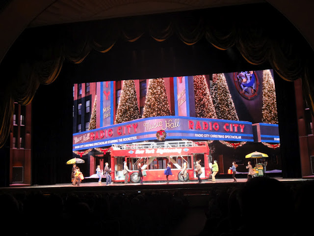 NY3JOICE103 - Radio City Christmas Spectacular – NYC