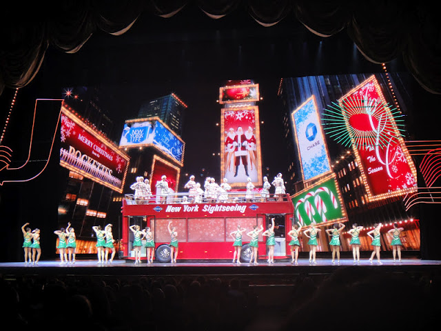 NY3JOICE115 - Radio City Christmas Spectacular – NYC