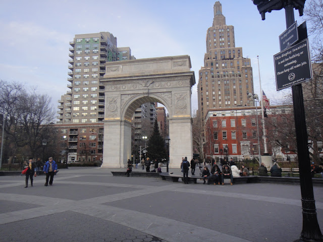 DSC06098 - Washington Square Park - NYC