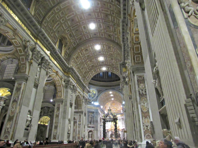 interior basilica sao pedro vaticano - O que visitar em Roma em 2 dias?