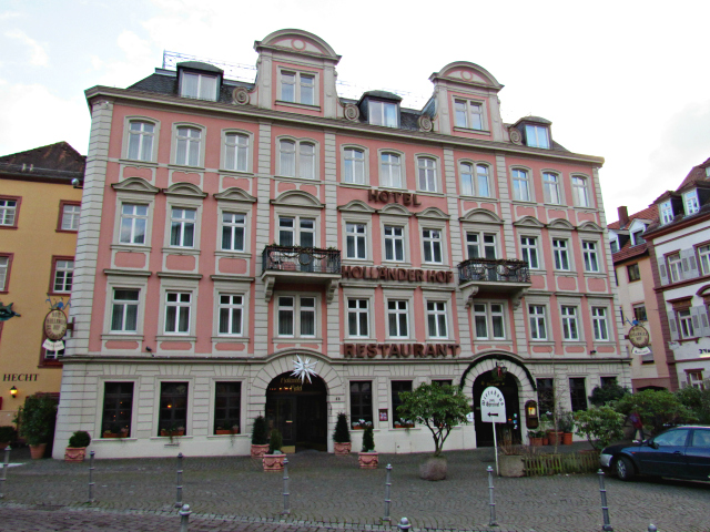 fachada hotel hollander hof heidelberg alemanha - Hospedagem em Heidelberg: A vista imbatível do Hotel Holländer Hof