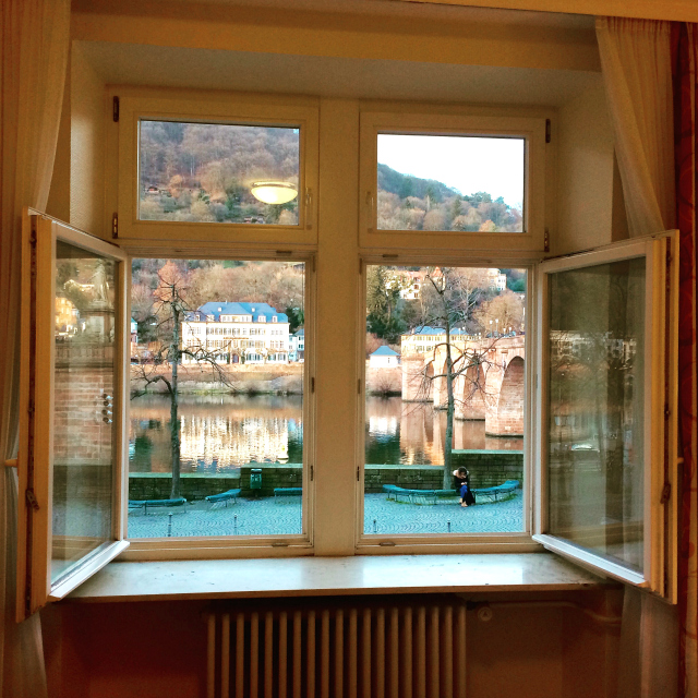 vista quarto hotel hollander hof heidelberg alemanha - Hospedagem em Heidelberg: A vista imbatível do Hotel Holländer Hof