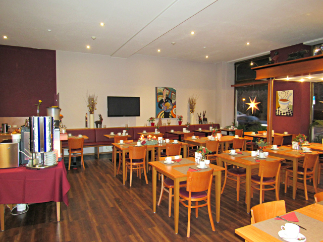 Salão Café da Manhã Hotel Schweizer Hof Baden Baden - Hospedagem em Baden-Baden: Hotel Schweizer Hof