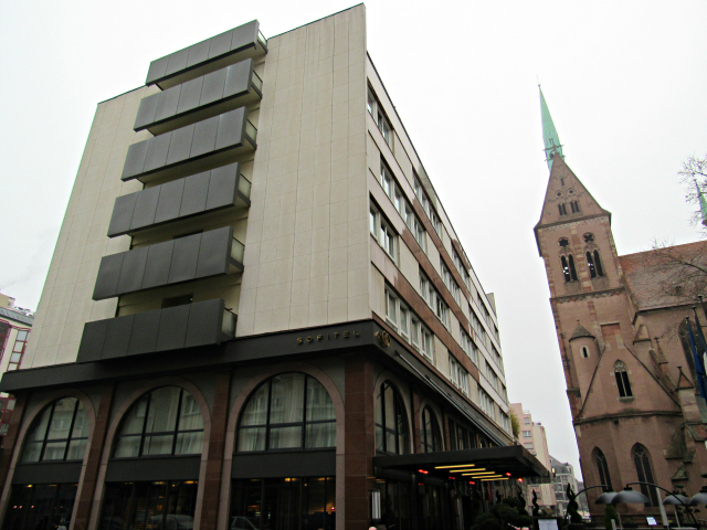 predio fachada hotel Sofitel Strasbourg - Hospedagem em Strasbourg: Sofitel Strasbourg Grande Ile