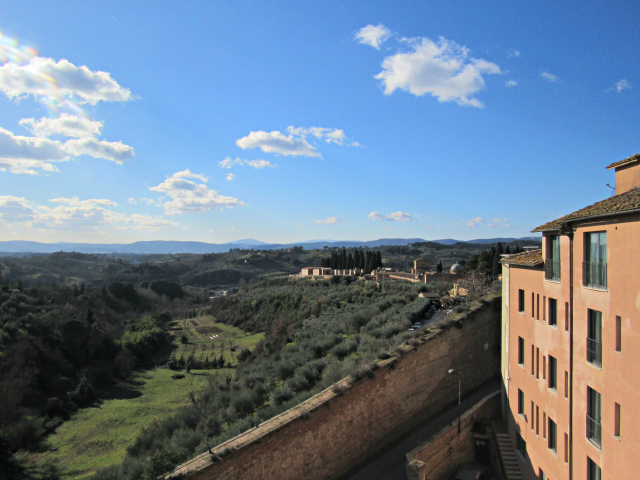 Hotel Athena Siena Italia Vista Lateral - Dica de Hotel em Siena na Itália: Hotel Athena Siena