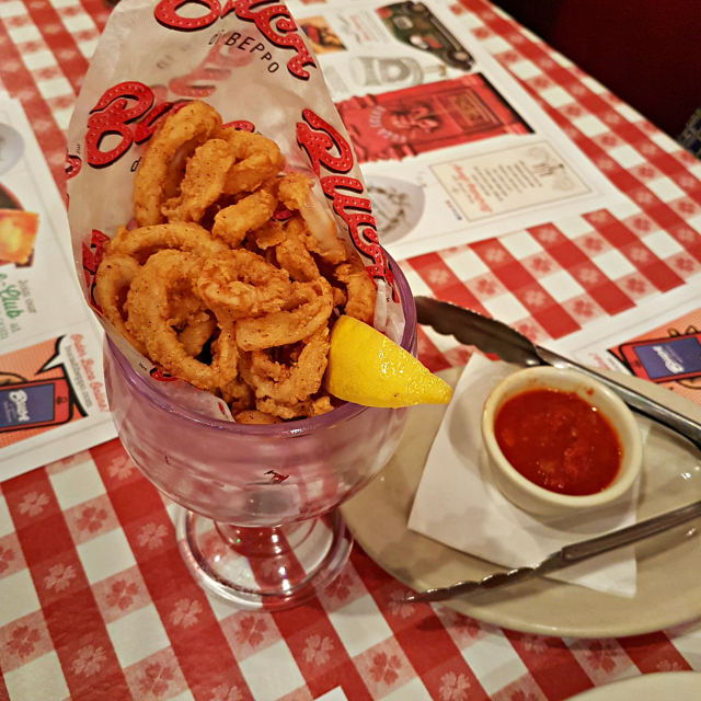 Buca di Beppo Orlando Calaramis - Buca di Beppo: Restaurante Italiano nos Estados Unidos