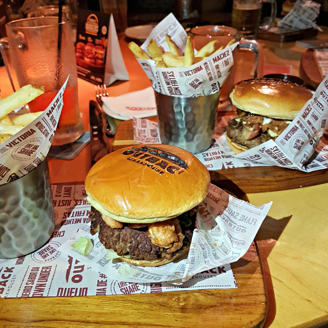 Festival de Burgers do Outback Steakhouse