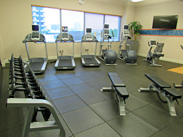 Hotel Hampton inn suites Miami brickell downtown gym - Hampton Inn & Suites by Hilton em Miami Brickell / Downtown