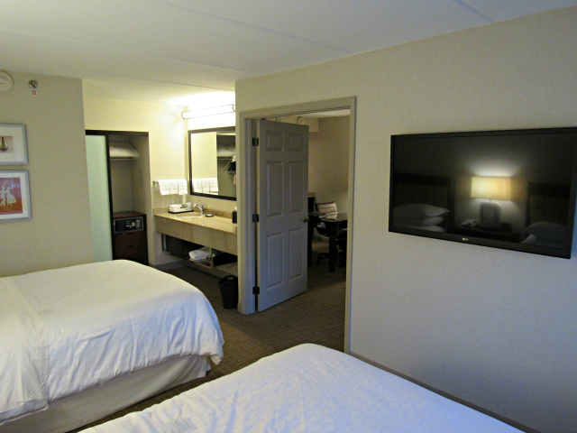 Sheraton Orlando Airport Hotel Quarto - Hotel em Orlando: Sheraton Suites Orlando Airport