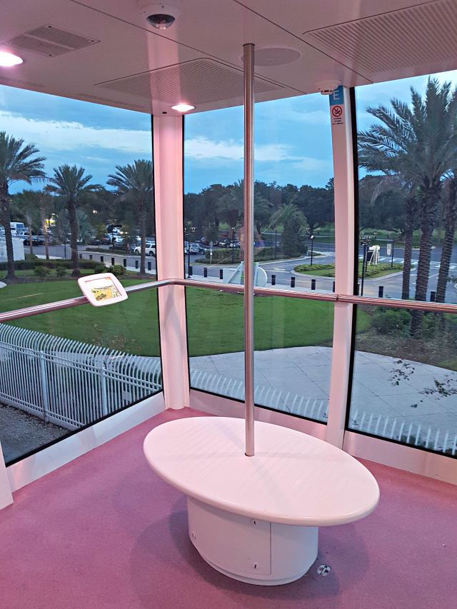 Orlando Eye Roda Gigante Interior Capsula - Orlando Eye: Conheça a roda gigante de Orlando