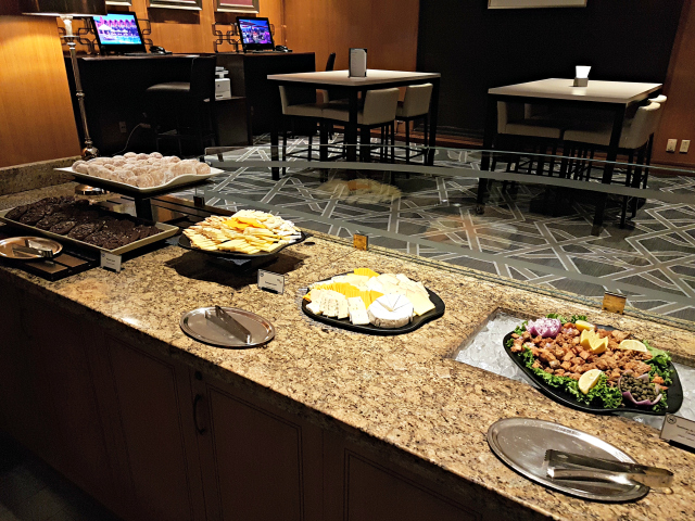 Le Centre Sheraton Montreal Hotel Snacks Queijos - Hotel em Montreal: Le Centre Sheraton Montreal Hotel