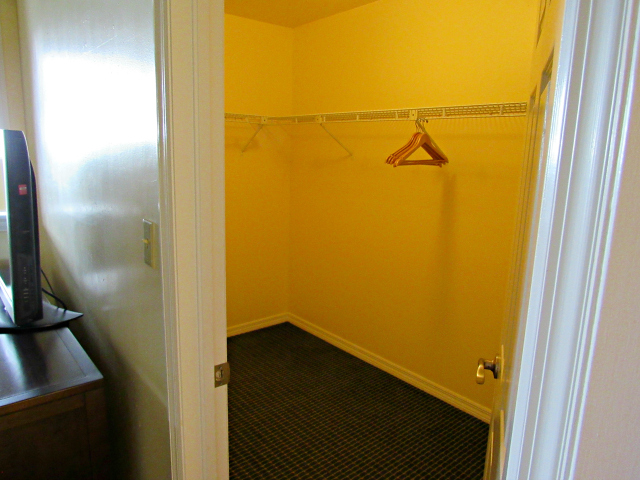 Holiday Inn Hotel Suites Clearwater Beach S Harbourside Indian Rocks Florida Closet - Um Hotel para relaxar na Flórida: Holiday Inn & Suites Clearwater Beach S-Harbourside