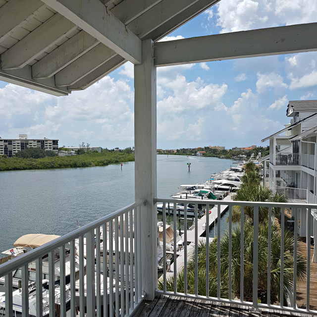 Holiday Inn Hotel Suites Clearwater Beach S Harbourside Indian Rocks Florida Vista Varanda 2 - Um Hotel para relaxar na Flórida: Holiday Inn & Suites Clearwater Beach S-Harbourside