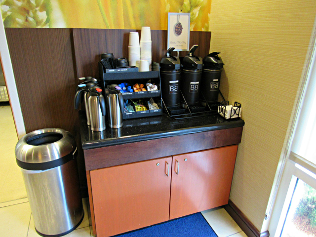 Hotel Fairfield Inn Suites by Marriott Titusville Kennedy Space Center Cafes - Hotel próximo ao Kennedy Space Center: Fairfield Inn and Suites by Marriott Titusville