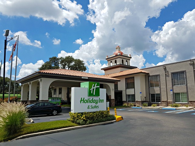 Hotel próximo ao Busch Gardens‎: Holiday Inn Hotel & Suites Tampa North