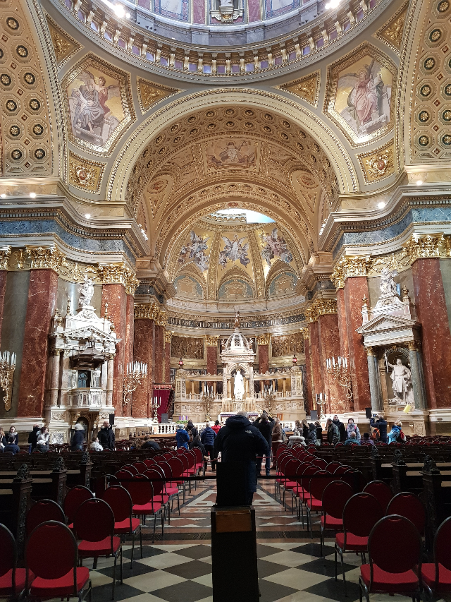 Basílica de Santo Estêvão - Conhecendo Budapeste | Hungria | Budapest Card