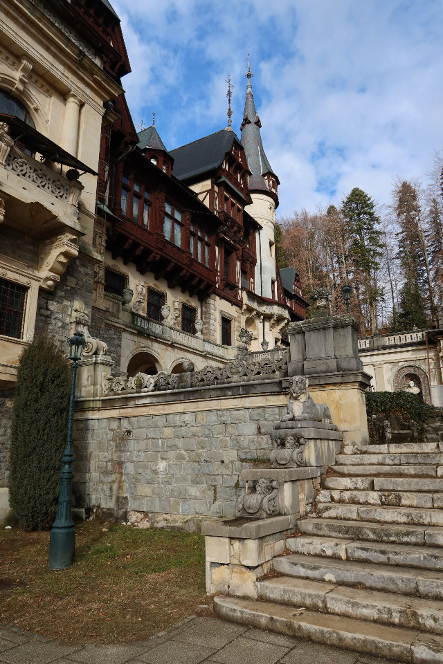 Castelo de Peles 5 - Castelo do Conde Drácula | Castelo de Peles | Romênia