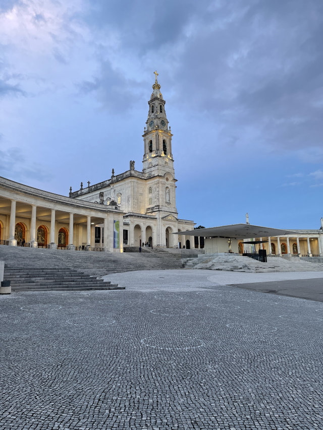 Santuario de Fatima 2 - Nossa Primeira Viagem Desde o Início da Pandemia - Portugal